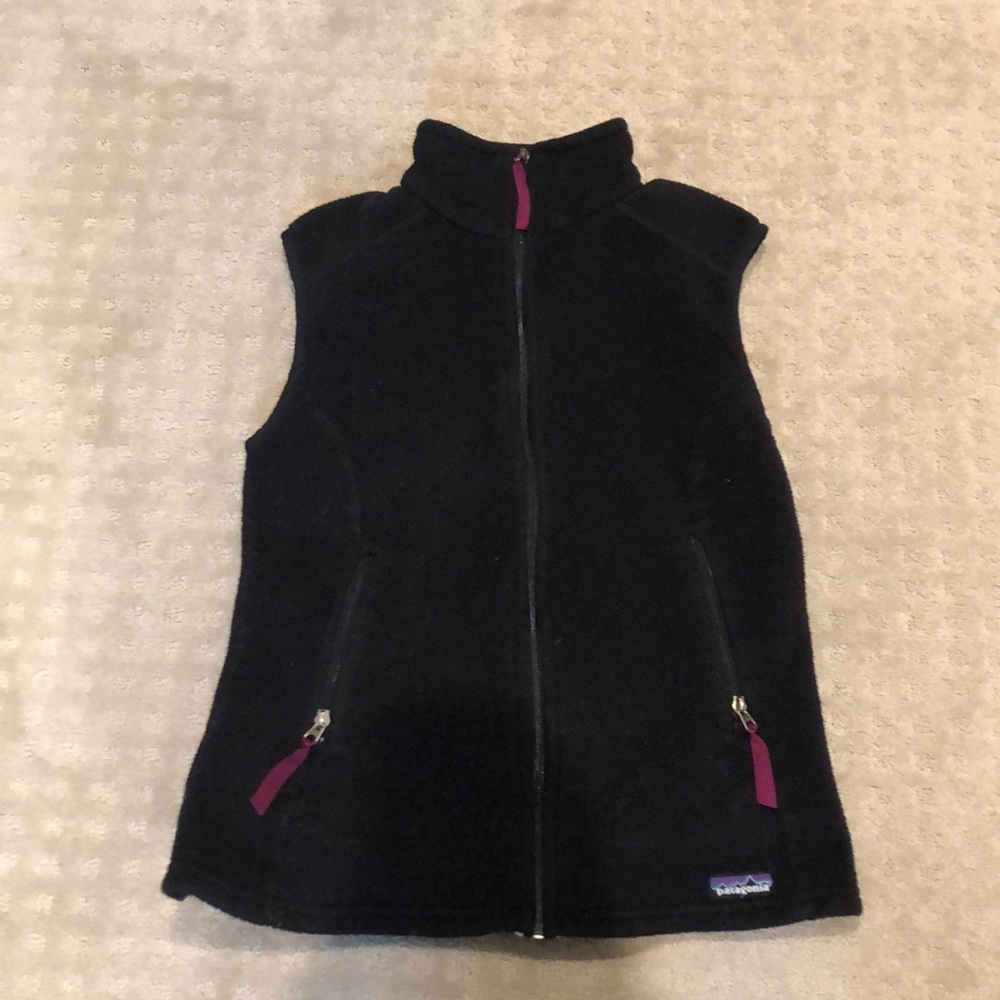 Patagonia XL Black Women's Synchilla Fleece Vest